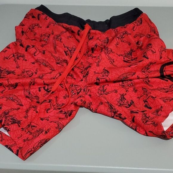 MARVEL medium red Spiderman meshed swim shorts - Picture 5 of 7